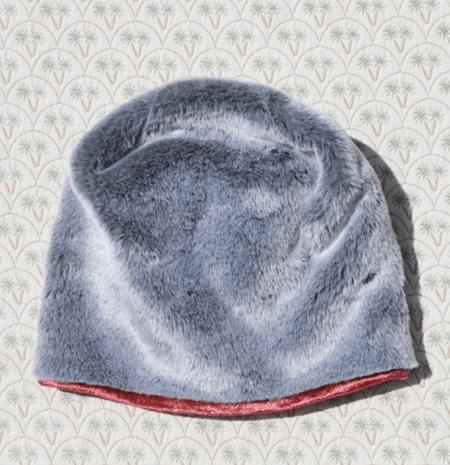 قبعة موسكو الايطالية