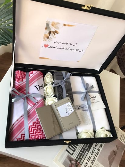 بوكس رجالي متكامل القطع لهدية متكاملة