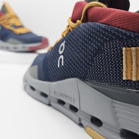 اون راننج - On Running