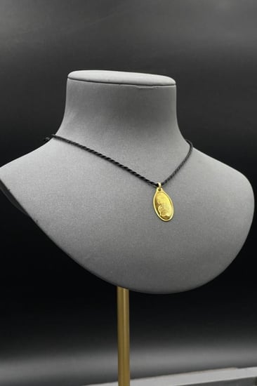 سبيكة ذهب عيار 24 صافي على شكل قلادة بوزن 2,5 جرام - بنقاء عالى