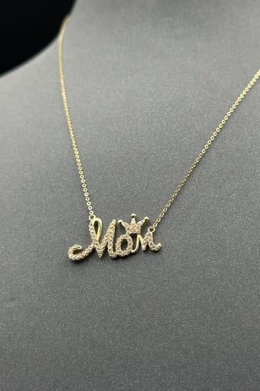 افضل عقد شكل كلمة mom ذهب عيار 18 تصميم الماس وزن 1.9 جرام