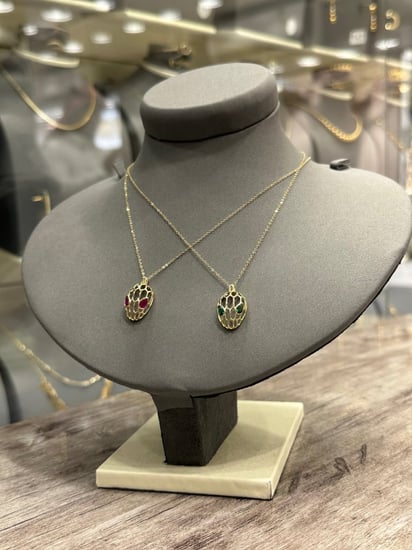 افخم عقد ذهب بولجاري عقد السلاحف