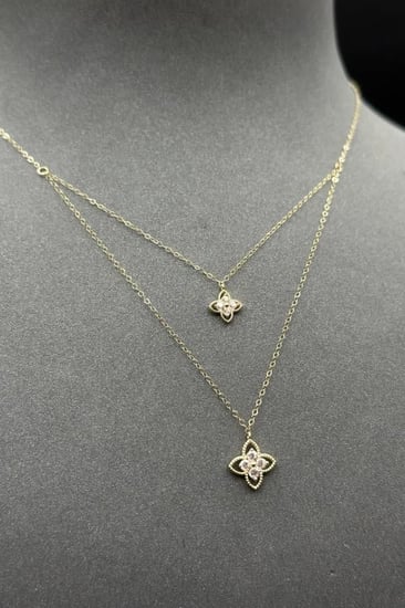 عقد دورين زهرة ذهب تصميم الماس عيار 18 وزن 0.8 جرام