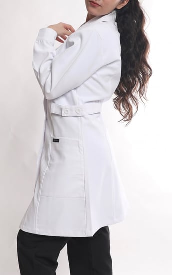 Bella flowerلابكوت