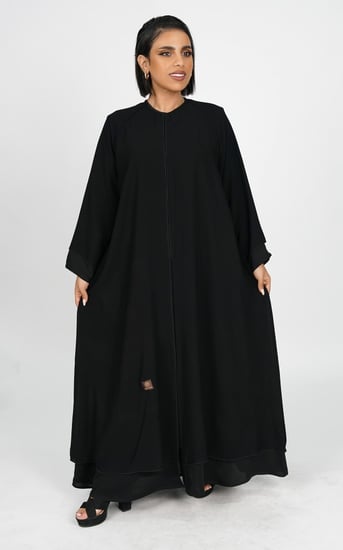 عباية نص كلوش سوداء