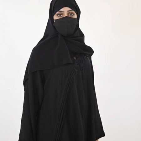 عباية خطوط كسرات مائلة من الامام