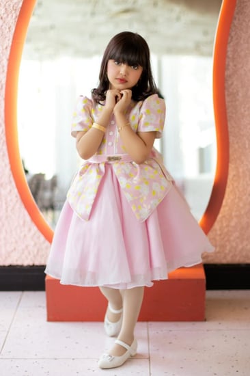 فستان وردي مشجر منفوش