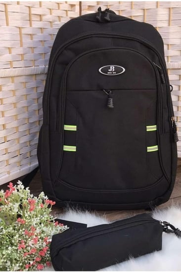 شنطة مدرسية