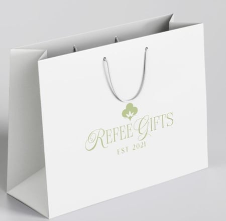 بوكس مواليد بنات +مشط بالأسم