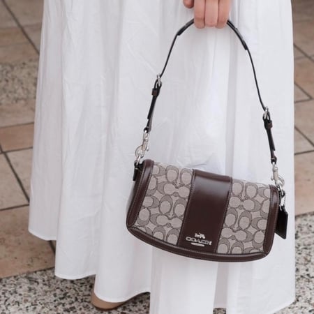 حقيبة coach