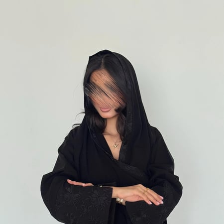 طرحة ليزر مطرزة ورود اسود