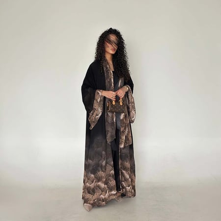 عباية كلوش شيفون بارد مبطن تموج بني