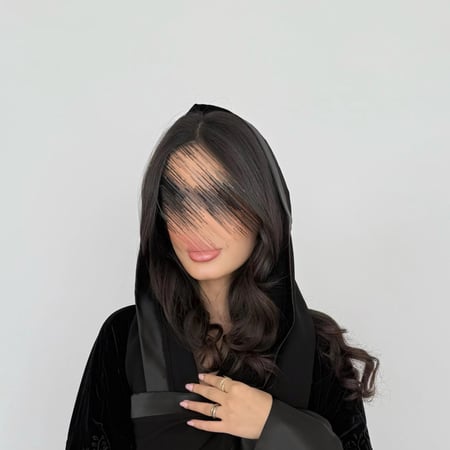 طرحة ليزر مع شريط ساتان اسود