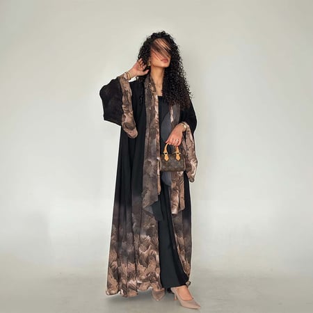 عباية كلوش شيفون بارد مبطن تموج بني