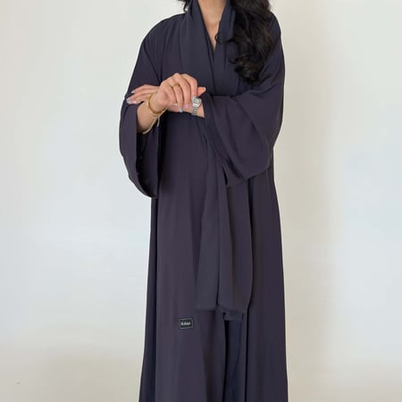 عباية لافندر هادئ كريب كوري