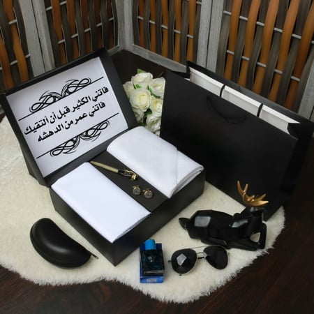 بوكس رجالي شتوي راقي بتصميم مميز مع كتابة إسم وعبارة حسب الطلب موديل MN-706