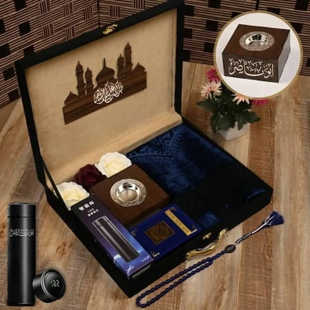 بوكس إهداء رجالي رمضاني راقي بتصميم خاص للإسم والعبارة حسب الطلب RE-137