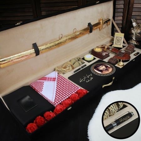 بوكس هدايا رجالي شتوي فخم سيف خنجر شماغ مع مجموعة إكسسوارات راقية بتصميم خاص حسب الطلب موديل MN-813