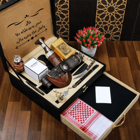 بوكسات هدايا رجالية فخمة مع مجموعة إكسسوارات مميزة بتصميم عبارة حسب الطلب موديل MN-539