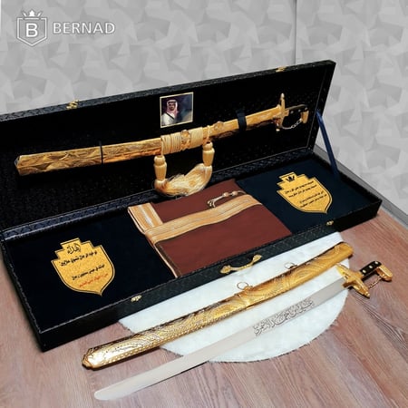 بكس سيف مع مشلح  عالي الجودة مديل جديد MH-1404