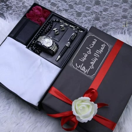 بوكسات هدايا رجالية راقية مع مجموعة إكسسوارات أنيقة بالإسم وكتابة عبارة حسب الطلب موديل MN-685