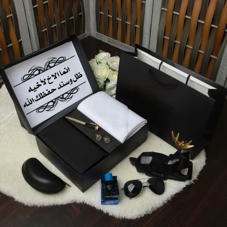 بوكس رجالي شتوي راقي بتصميم مميز مع كتابة إسم وعبارة حسب الطلب موديل MN-706