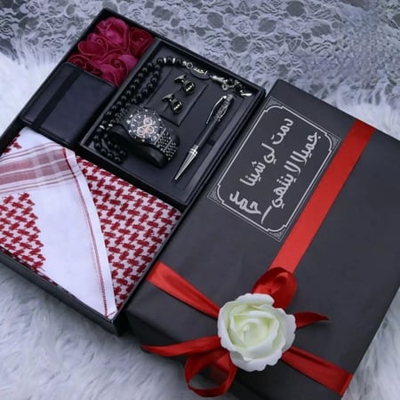 بوكسات هدايا رجالية راقية مع مجموعة إكسسوارات أنيقة بالإسم وكتابة عبارة حسب الطلب موديل MN-685