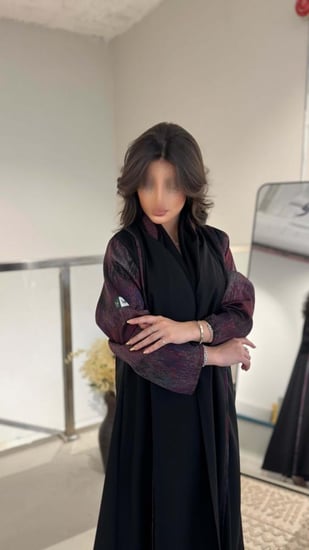 عبايه قماش كتان سواد فاحم ORa 121