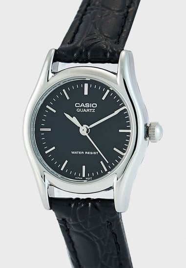 ساعة نسائية من كاسيو  LTP-1094E-1ARDF