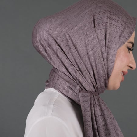 طرحة نايا ليكرا مقلم