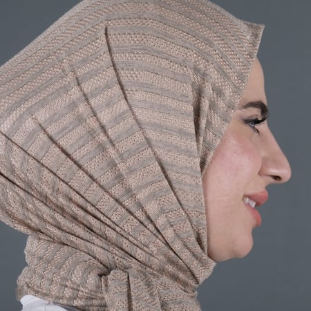 طرحة نايا ليكرا مقلم