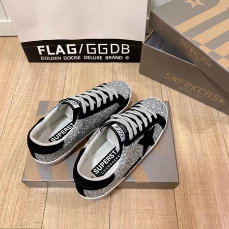 Golden Goose Deluxe