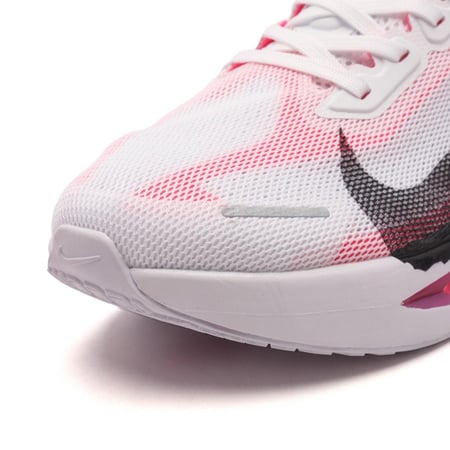 NIKE ZOOM FLY 6