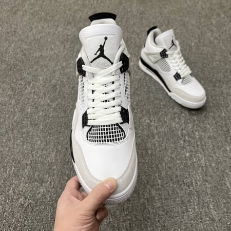 جوردن -Air Jordan 4