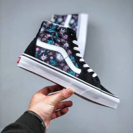 ڤانس-Vans