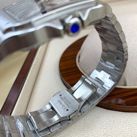 طقم كارتير سانتوس الشهير