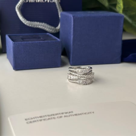خاتم سواروفسكي فضي شامل الملحقات
