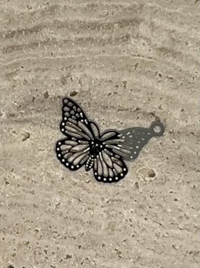 شارم فراشة فضي (0026)