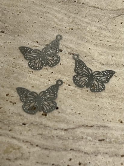 شارم فراشة فضي (0026)