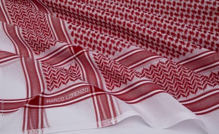 شماغ ماركوا لورانزو MARCOLORENZO شماغ أحمر صناعة انجليزية موديل جديد