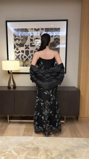 فستان الشال