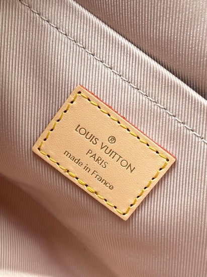 لوي فيتون Mini cluny