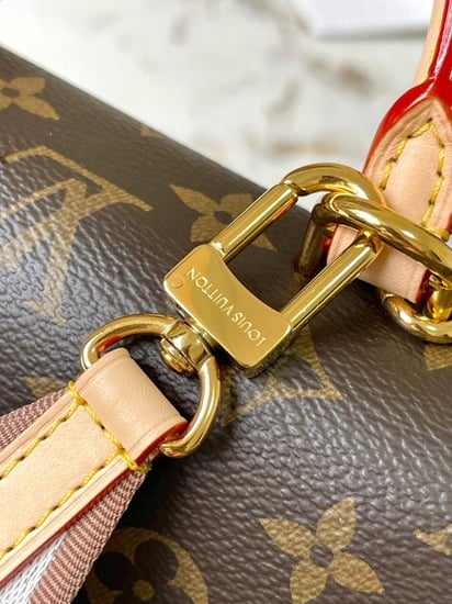 لوي فيتون Mini cluny