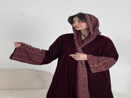عبايه فلك