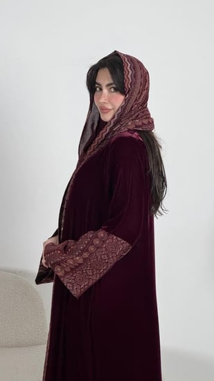 عبايه فلك