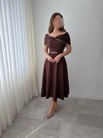 فستان ناعم بني