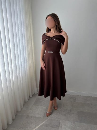 فستان ناعم بني