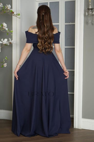 فستان كحلي أوف شولدر بتطريزات كريستالية