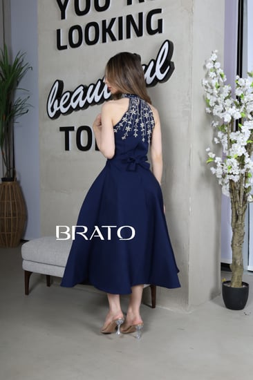 فستان كحلي ب كرستال فاخر