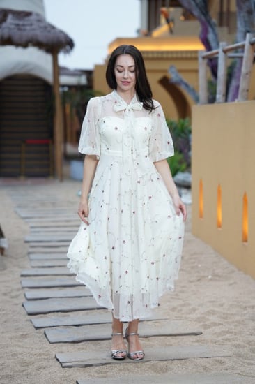 فستان تل مطرز اوف وايت